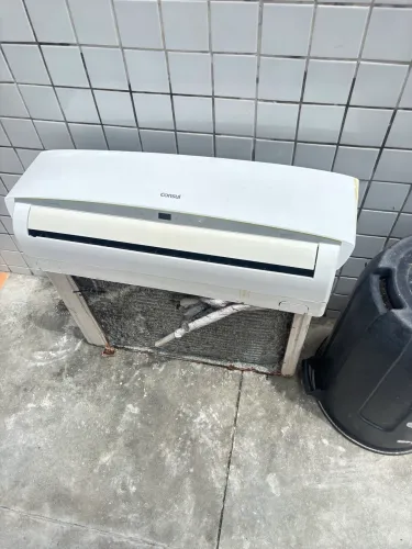 Ar condicionado FUNCIONANDO