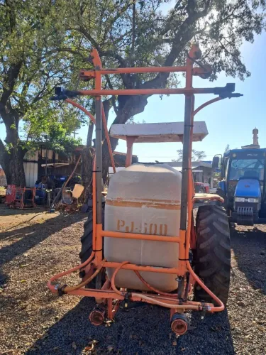Pulverizaeor Pecuário 400LTS Jacto