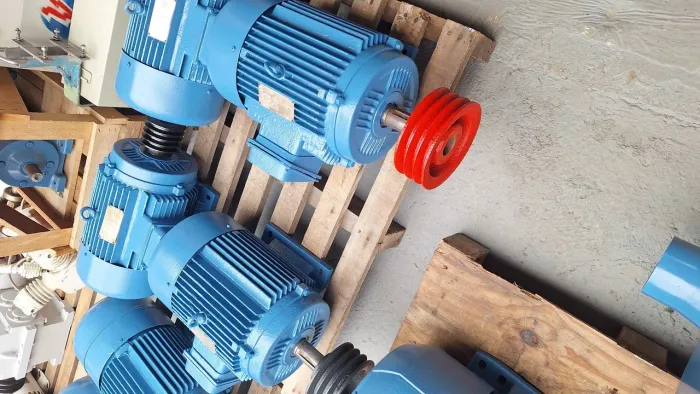 Motores elétricos trifásico 7.5 cv rpm 1180 baixa rotação 6 polos.