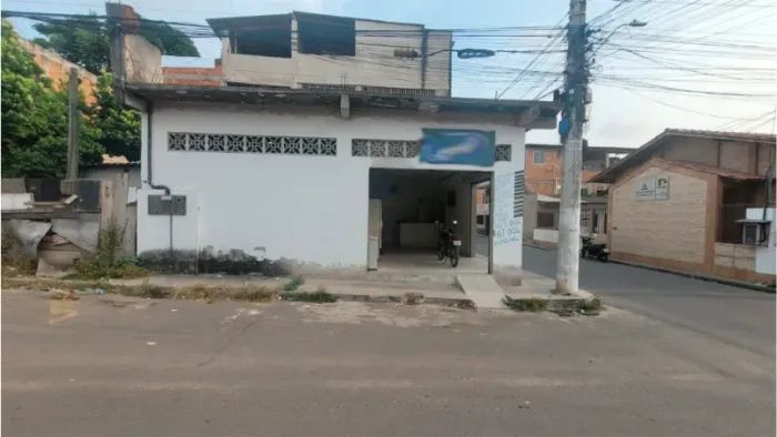 ALUGA-SE PONTO COMERCIAL DE ESQUINA - ÓTIMA LOCALIZAÇÃO 90m2