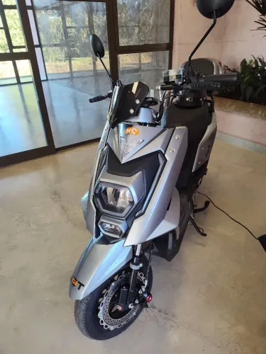 Vendo jet 1000w! Não precisa de habilitação.