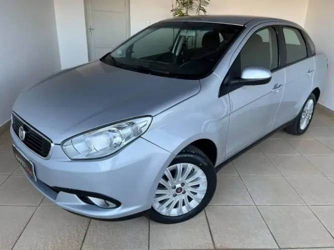 Fiat Grand Siena Essence 1.6 Flex 16V 2018