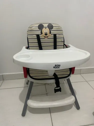 CADEIRA DE ALIMENTAÇÃO MICKEY