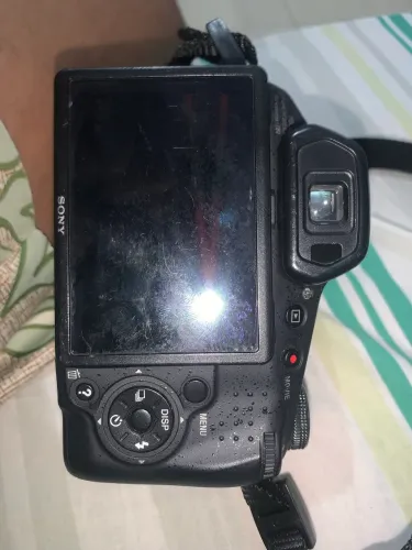 VENDO CÂMERA SONY (ler descrição)