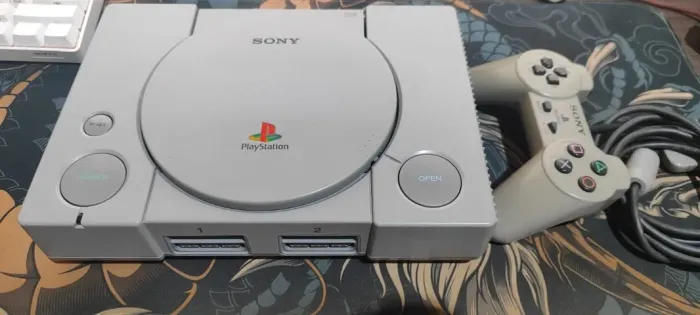 Playstation com Picostation PS1 mod de Região DFO