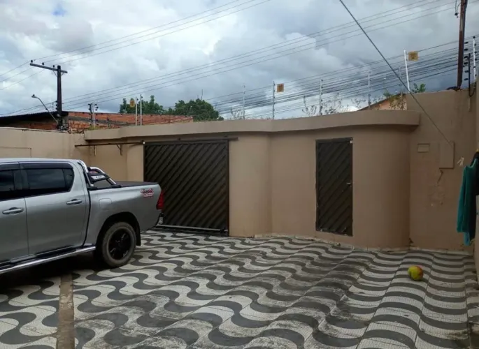 CASA A VENDA NA MARAMBAIA F