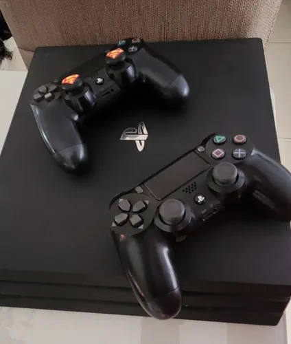 PS4 PRO