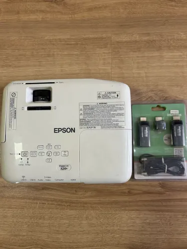 Projetor Epson PowerLite X24+ Lcd + Brinde Extensor Hdmi Intelbras (Usado)