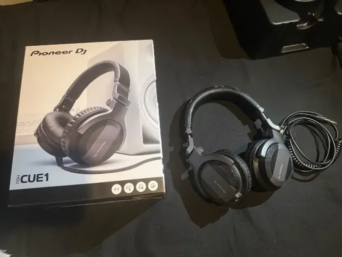 Fone de ouvido DJ Pioneer HDJ-Cue1