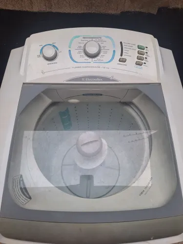 Máquina de Lavar Roupa Electrolux Turbo 12kg com Garantia