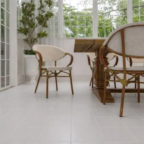 Revestimento Externo Monocolor Granilhado 20x20cm Borda Arredondada Sintra White Gabriella