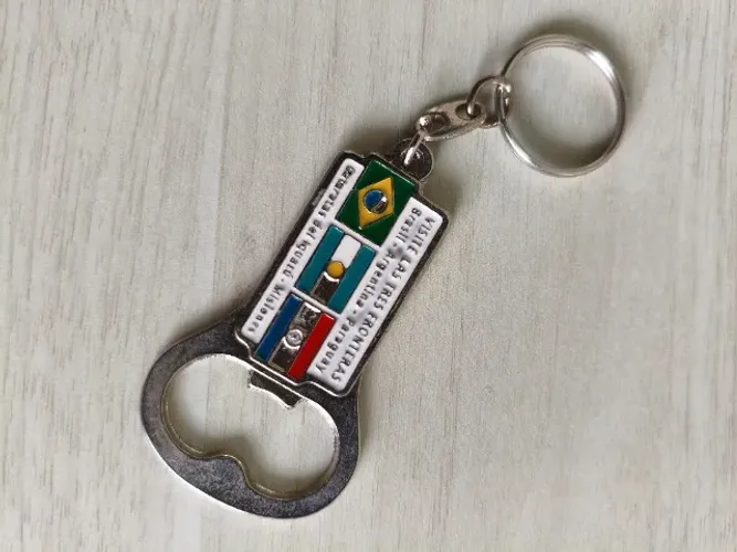 Abridor Antigo de colecionador da Tríplice Fronteira Brasil , Paraguai e Argentina