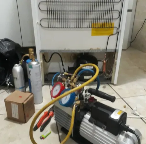 Tec. Refriger@ção em geral de geladeira freezer, maquina de lavar, expositor e ar 