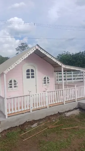 Casinha de madeira