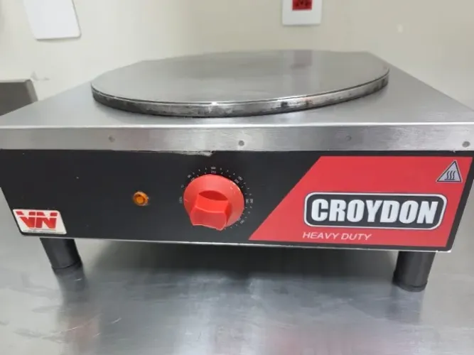 Panquequeira Elétrica 1 disco Croydon 220v