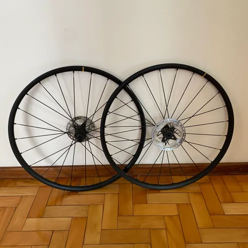 Rodas Gravel Mavic