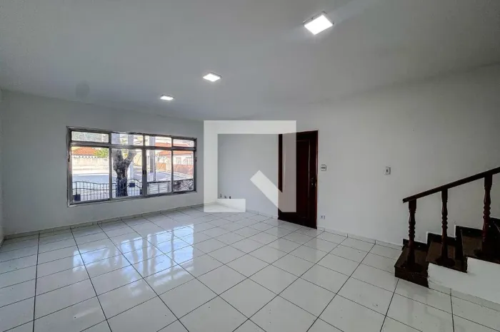 Casa à Venda - Vila Invernada, 3 Quartos, 200 m2
