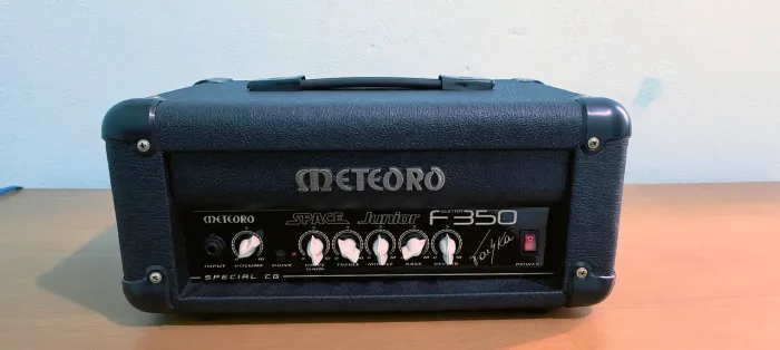 Cabeçote Meteoro Guitarra F350