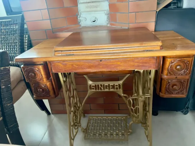 Máquina costura singer relíquia