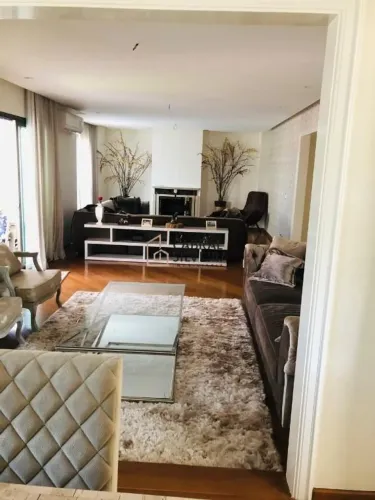 Apartamento Sofisticado com 4 dormitórios à venda por R$ 3.190.000 em Campo Belo - São Pau