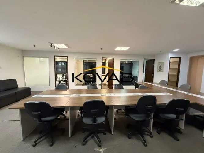 Sala comercial para locação MOBILIADO - 100m² - Berrini