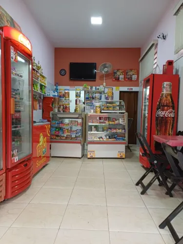 PONTO COMERCIAL À VENDA - EM FRENTE UMA ESCOLA - AVENIDA MOVIMENTADA