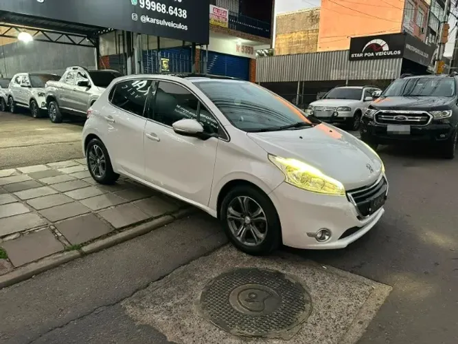 Peugeot 208 Griffe 1.6 Flex 16V 5P Mec. 2014