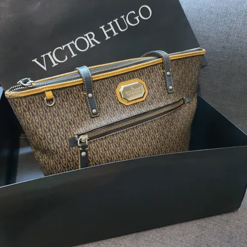 Bolsa VICTOR HUGO | ORIGINAL | Seminova
