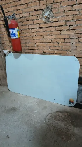 Lousa de vidro 1.60x90cm