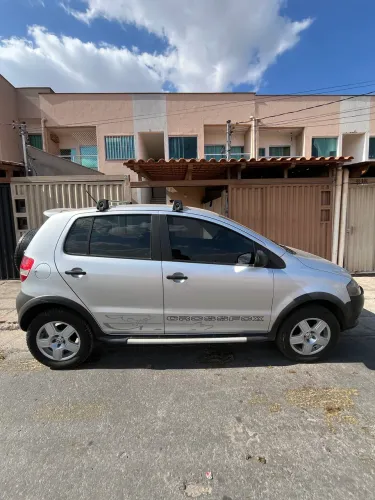 Volkswagen Crossfox 1.6 MI Total Flex 8V 5P 2009