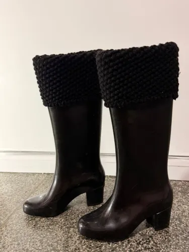 Bota Melissa de salto cano longo