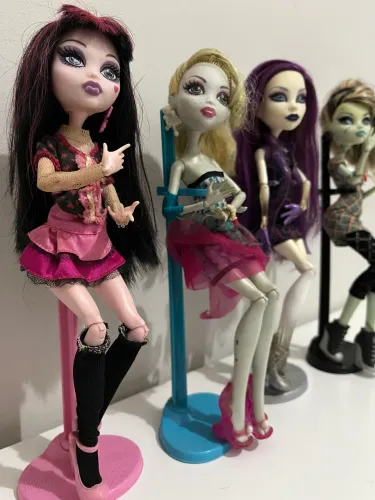 Bonecas Monsther High
