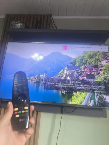 Vendo SMART TV LG UM 7500PSB