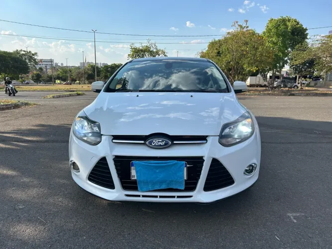 Ford Focus Sed. Ti./ti.plus 2.0 16V Flex AUT 2014