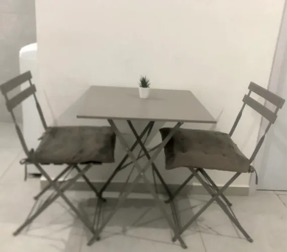 Mesa com cadeiras