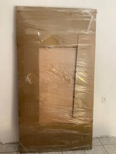 Porta de correr com trilho