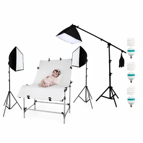 Conjunto Still com 4 fontes de luz 200ws cada, modelo hazy com mesa grande