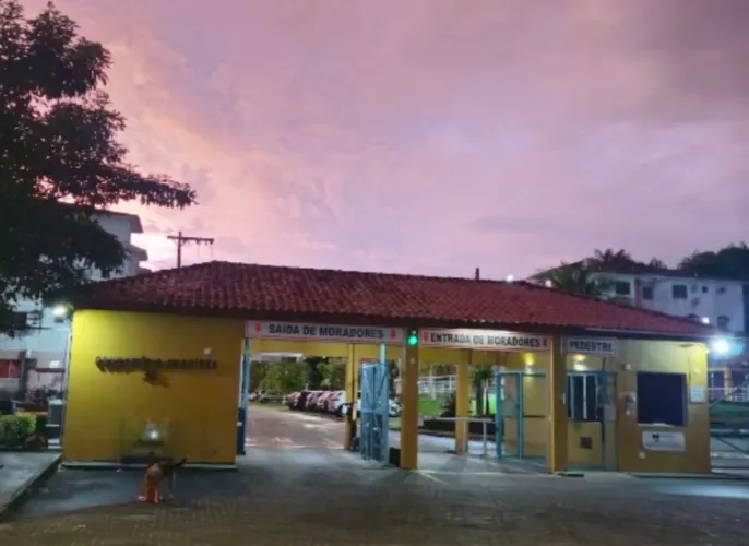 Aluga-se apartamento R$ 900