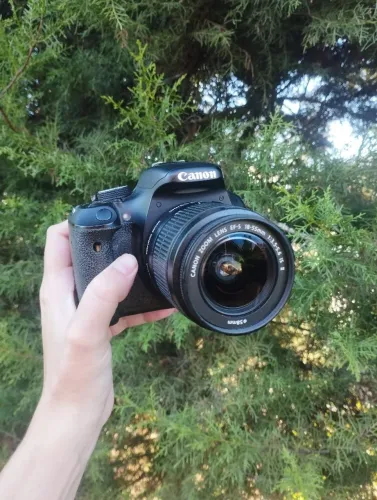 Câmera Canon T3i 