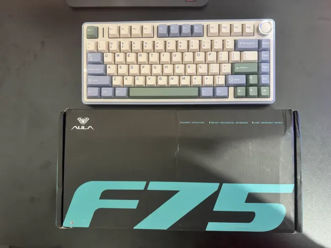 Aula F75