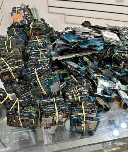 Compramos sua sucata eletrônica. Descubra quanto ela vale!