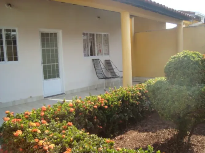 CUIABÁ - Casa Padrão - JARDIM UNIVERSITÁRIO