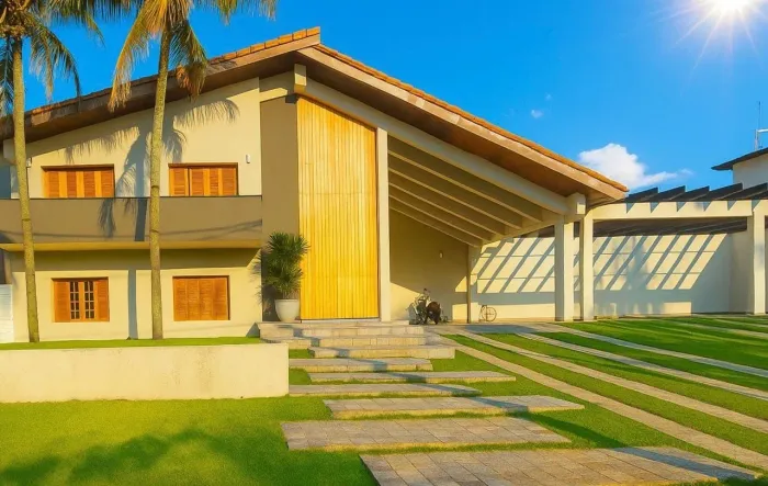 Casa à venda, Jardim Acapulco, Guarujá, SP | QVista Inteligência Imobiliária Guarujá