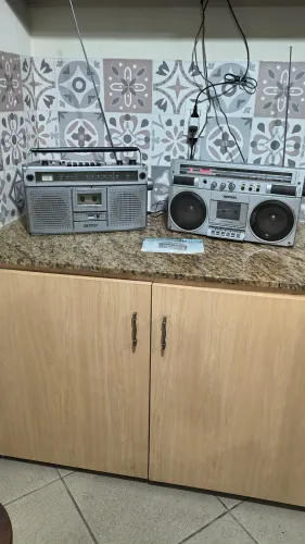Dois rádio 2/1 sanyo