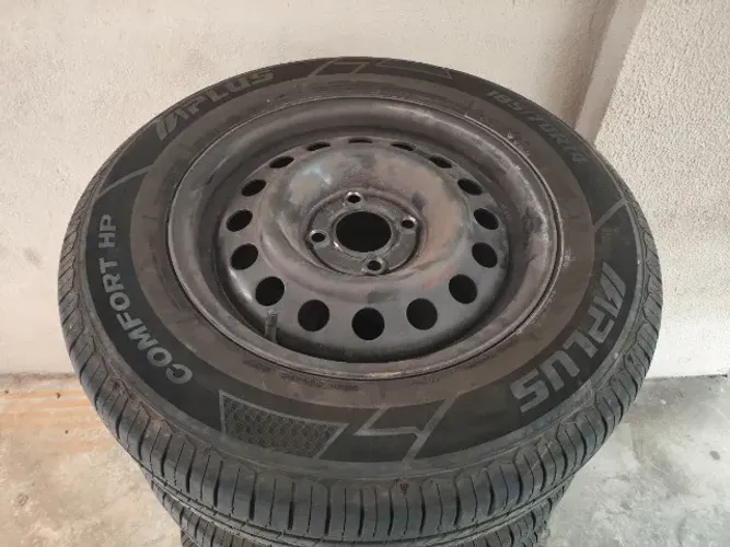 Pneus jogo 185/70r14 mais rodas 4x100 e 1 255/70r16