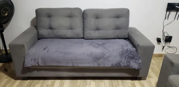 Sofá retrô 3 lugares