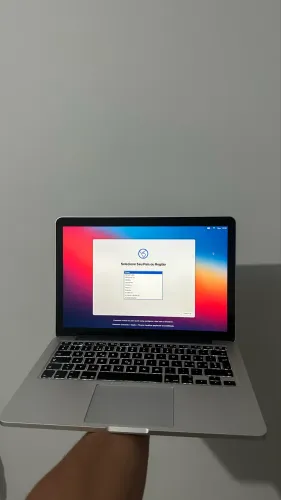 MacBook Pro 13" Retina (Late 2013) - 256 GB SSD / 8 GB RAM / Intel Core i5