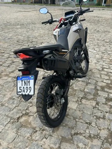 Sahara 300 ADV