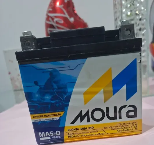 Bateria Moura 5 amperes usada- Motos 125