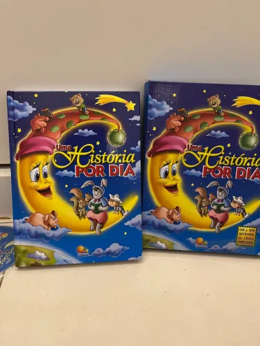Livro ?Uma História por Dia?